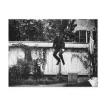 飛びビクトリアン跳ぶ男