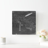 飛ぶ米国の飛行船「USSロサンゼルス」ZR3 スクエア壁時計 (ホーム)