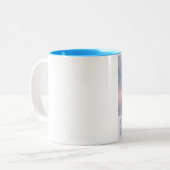 飛んでいるなブタのコーヒー・マグ ツートーンマグカップ (正面左)