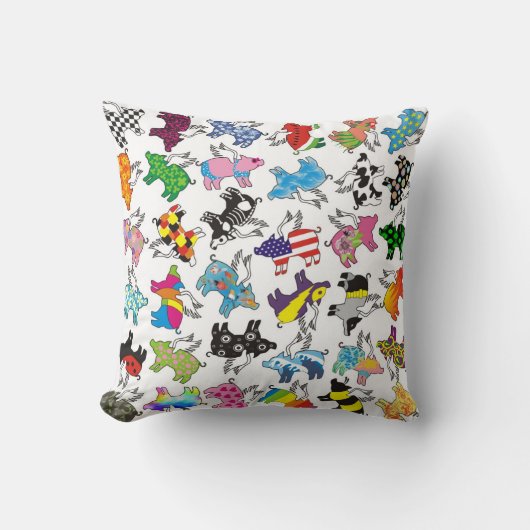 飛んでいるなブタの枕 クッション (正面)