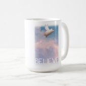 飛んでいるなブタ-マグを信じて下さい コーヒーマグカップ (正面右)