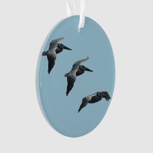 飛んでいるなペリカンのクリスマスのオーナメント オーナメント (正面)