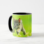 飛んでいるな子ネコ マグカップ (正面左)