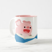飛んでいるな本および漫画のブタのマグ ツートーンマグカップ (正面左)