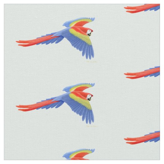 飛んでいるな深紅のコンゴウインコのオウムの生地 ファブリック (クローズアップ)