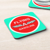 飛んでいるガソリン コースター (左側)