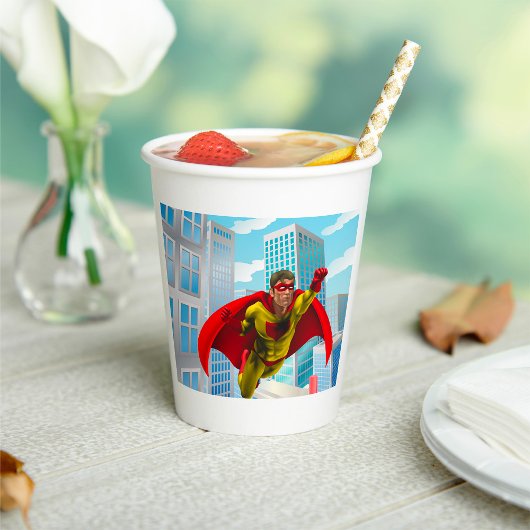 飛んでいるスーパーヒーロー漫画スタイルレッド&イエローヒーロー 紙コップ