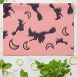 飛んでいるハロウィーンの夜3Dで半月の間の魔女 キッチンタオル