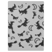 飛んでいるハロウィーンの夜3Dで半月の間の魔女 クリップボード (裏面)