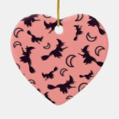 飛んでいるハロウィーンの夜3Dで半月の間の魔女 セラミックオーナメント (裏面)