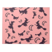 飛んでいるハロウィーンの夜3Dで半月の間の魔女 ノートパッド (正面)