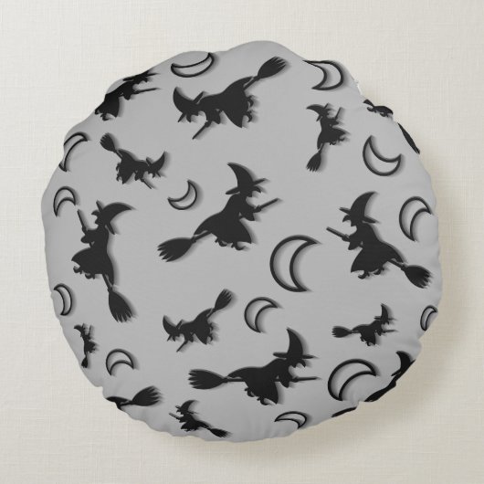 飛んでいるハロウィーンの夜3Dで半月の間の魔女 ラウンドクッション (裏面)