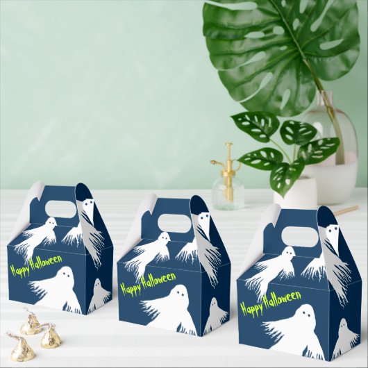 飛んでいる幽霊のトリックまたはトリートグッドボックス フェイバーボックス (複数)