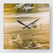 飛んでいる貝 – 抽象芸術 スクエア壁時計 (正面)