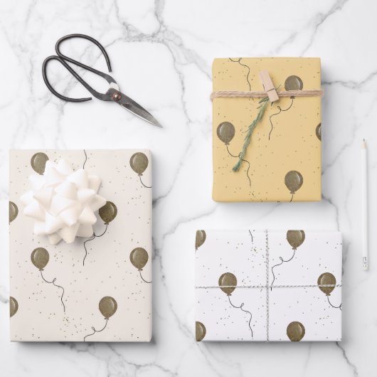 飛んでいる金ゴールドバルーン誕生日 ラッピングペーパーシート (正面)