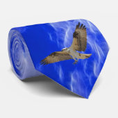 飛んでいるOsprey & Fractal Clouds野生生物タイ ネクタイ (ロール)