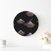 飛んでいるufo宇宙黒 ラージ壁時計 (ホーム)