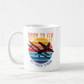 飛生まれび、仕事に強制 – パイロットギフト コーヒーマグカップ (左)