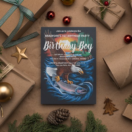 飛翔の雄姿：魚に覆いかぶさる鷹 ポストカード