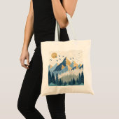 飛行する鳥たちと山々の絵画 トートバッグ (正面(商品))