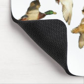 飛行アヒルのマガモの群 マウスパッド (コーナー)