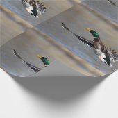 飛行中のアヒル ラッピングペーパー (角)