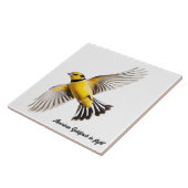 飛行中のアメリカのゴールドフィンチ タイル (側面)