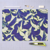 飛行中のハト 薄葉紙 (クラフト)