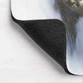 飛行中のハヤブサ マウスパッド (コーナー)