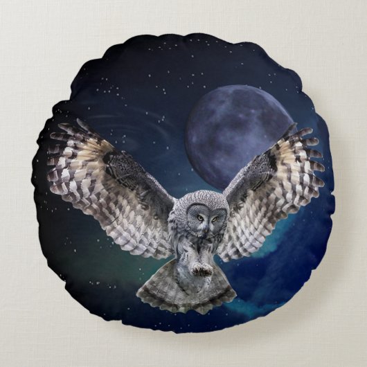 飛行中のフクロウ ラウンドクッション (正面)