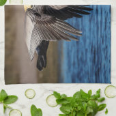 飛行中のペリカン キッチンタオル (折り畳み)