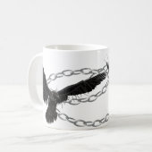 飛行中のワタリガラス コーヒーマグカップ (正面左)