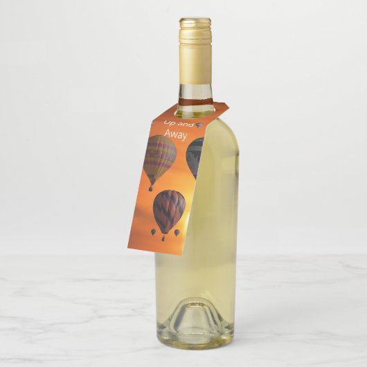 飛行中の熱気球 ボトルネックタグ (アングル)