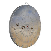 飛行中の鳥の群れ ダーツボード (正面左)