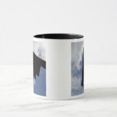 飛行中のA B-2精神 マグカップ (中央)