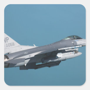 飛行中のF-16戦いの《鳥》ハヤブサ スクエアシール