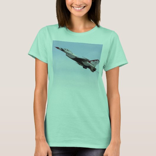 飛行中のF-16雷鳥 Tシャツ (正面)