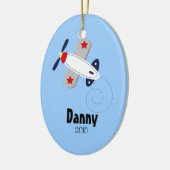 飛行士の飛行機のパーソナライズなクリスマスのオーナメント セラミックオーナメント (左)