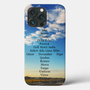 飛行士アルファベット飛行機  iPhone 13 PROケース