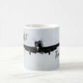 飛行時間が緑の小型航空機 コーヒーマグカップ (中央)