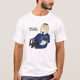 飛行機のパイロットは"電話しません私をShirley "と Tシャツ