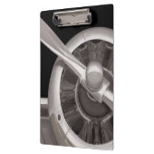 飛行機のプロペラのクローズアップ クリップボード (左)