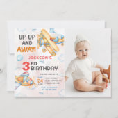 飛行機の上遠くにと3回目の誕生日パーティー写真 招待状 (正面)