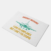 飛行機の整備士は飛行機を直せるが直せない ドアマット (アングル)