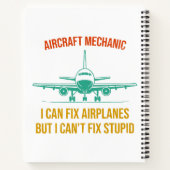 飛行機の整備士は飛行機を直せるが直せない ノートブック (裏面)