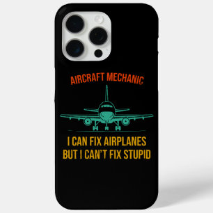 飛行機の整備士は飛行機を直せるが直せない iPhone 15 PRO MAXケース