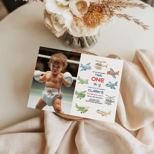 飛行機の男の子 1歳の誕生日 | 空をテーマにした楽しいパーティー 招待状