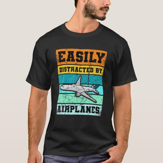 飛行機の航空機Pにすぐに気が散る Tシャツ (正面)