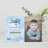 飛行機の誕生日招待状 青 緑 写真付き 招待状 (スタンド正面)