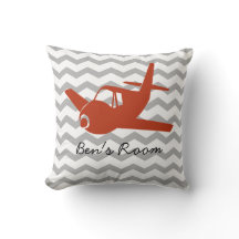 飛行機の赤と灰色